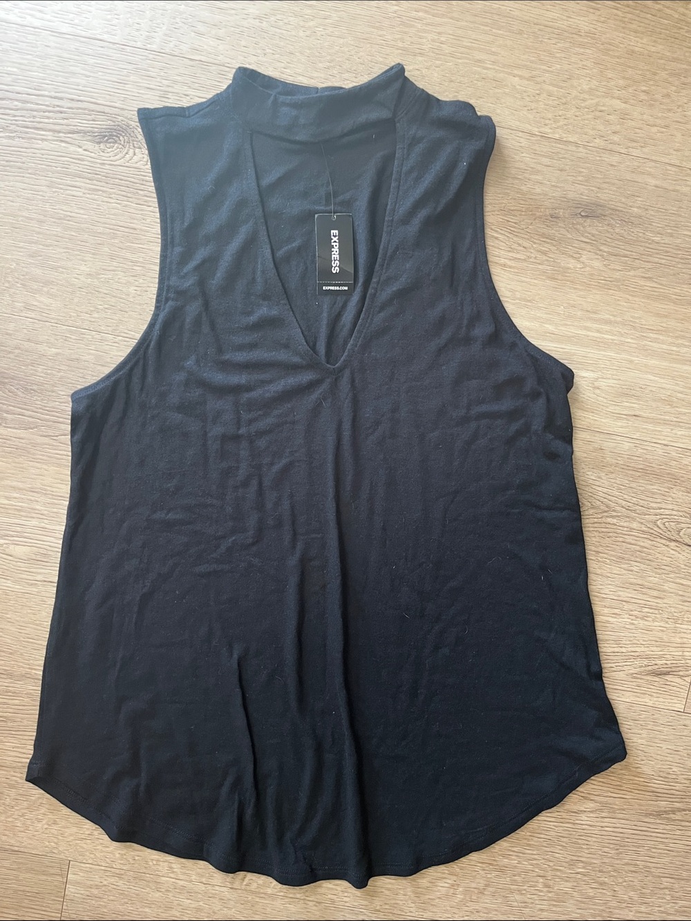 Express Black Sleeveless Mock-Neck V-Detail Tank